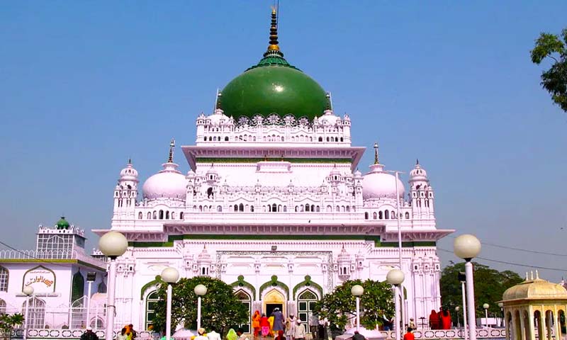 Best 28 Best Places To Visit With Family In Lucknow 2025 YoMetro